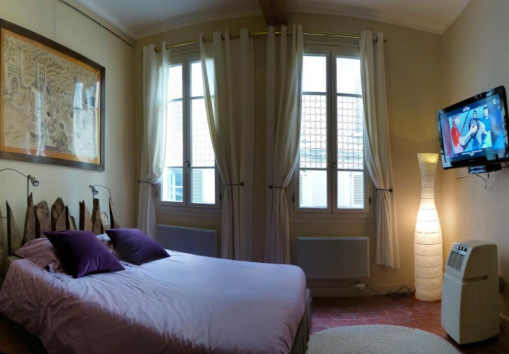 Les Remparts Apartment Avignon Bagian luar foto